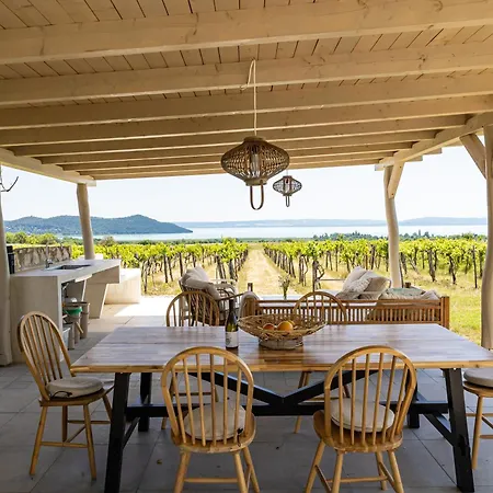 Ermenes 2 - The Vineyard Retreat With Panoramic Views On Balaton * Orvenyes